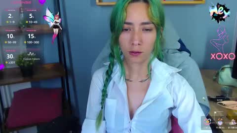 Snapshot of erika_stevens chatting on 09-18-25, 09:17 E R I K A - SAGITARIO..... online show from 09-18-25, 09:17