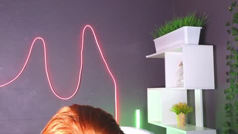 erikabrian online show from 12-11-24, 08:04