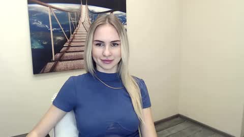 Snapshot of erikagavin chatting on 12-02-24, 12:40 Erika online show from 12-02-24, 12:40