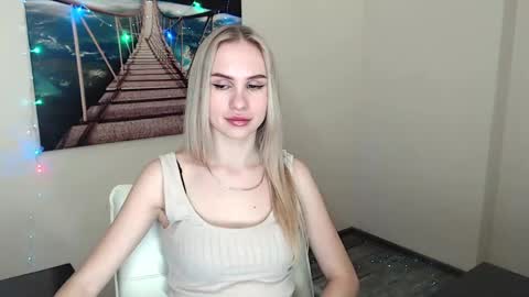 Snapshot of erikagavin chatting on 01-27-25, 12:58 Erika online show from 01-27-25, 12:58
