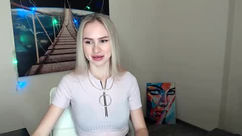 Snapshot of erikagavin chatting on 03-03-25, 12:48 Erika online show from 03-03-25, 12:48