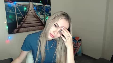 Snapshot of erikagavin chatting on 03-04-25, 03:59 Erika online show from 03-04-25, 03:59