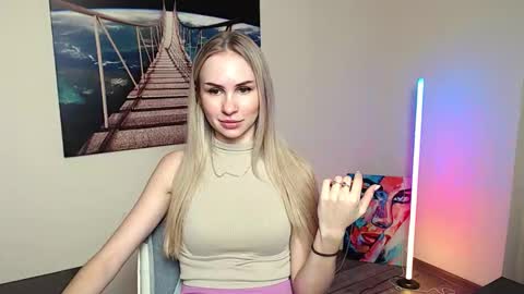 Erika online show from 11-14-25, 12:59