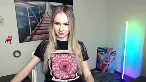 Erika online show from 01-07-26, 01:46