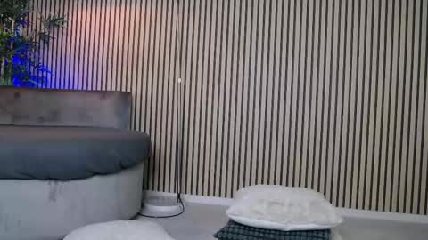 Snapshot of erikarossee chatting on 12-01-25, 06:07 erikarossee online show from 12-01-25, 06:07