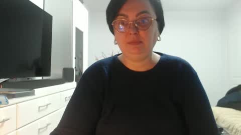 Snapshot of erikawhite54 chatting on 03-24-26, 01:10 Erika online show from 03-24-26, 01:10