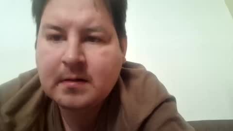 Snapshot of erikstar chatting on 01-12-26, 12:32 erikstar online show from 01-12-26, 12:32