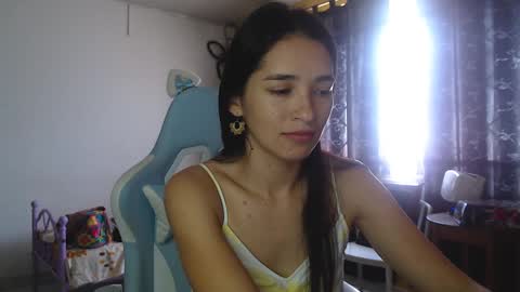 erina_1 online show from 12-20-24, 04:46