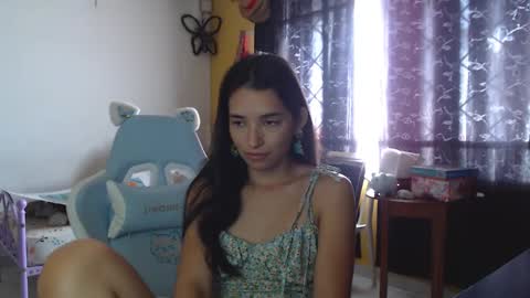 erina_1 online show from 01-15-25, 03:50