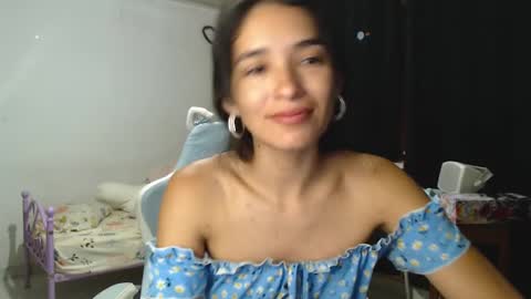 erina_1 online show from 01-18-25, 12:35