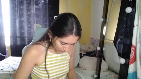 erina_1 online show from 09-28-25, 04:12