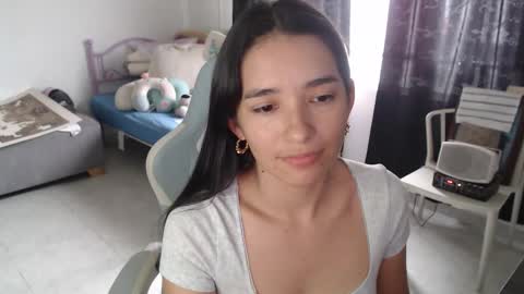 Snapshot of erina_1 chatting on 02-03-26, 05:29 erina_1 online show from 02-03-26, 05:29