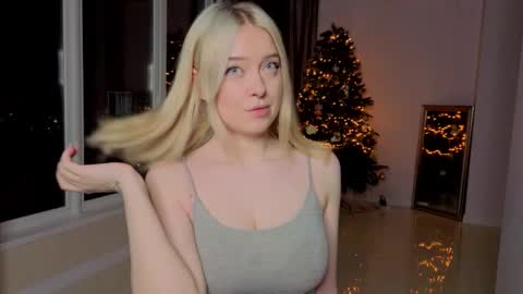 Chanel online show from 03-03-26, 08:04