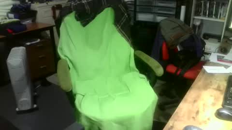 ernello online show from 10-30-25, 05:09