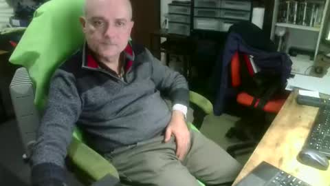 ernello online show from 10-30-25, 08:31