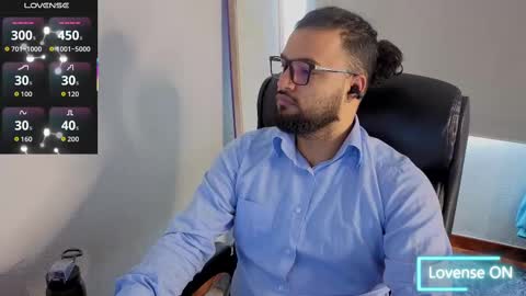 Snapshot of ernesto_rodriguez_82 chatting on 09-13-25, 03:23 ernesto rodriguez 82 online show from 09-13-25, 03:23
