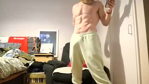 Ernie online show from 11-18-25, 01:15