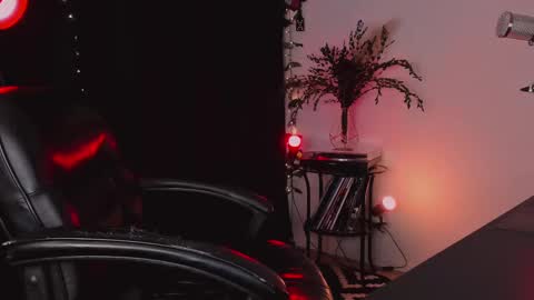 erohaze online show from 02-28-25, 04:10