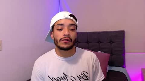 Snapshot of eros_chipre chatting on 02-26-26, 02:21 Eros online show from 02-26-26, 02:21