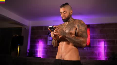 Snapshot of eros_dark_ chatting on 05-21-26, 10:39 EROS DARK online show from 05-21-26, 10:39