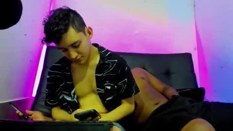 Snapshot of eros_fang chatting on 12-04-25, 09:29 eros_fang online show from 12-04-25, 09:29