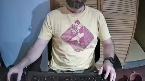 Eroskatt online show from 10-12-25, 01:04