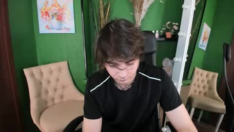 Snapshot of erospulse chatting on 12-02-25, 01:50 Hanzo online show from 12-02-25, 01:50