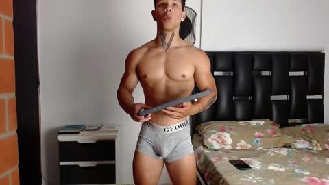 Eros online show from 03-03-25, 01:10