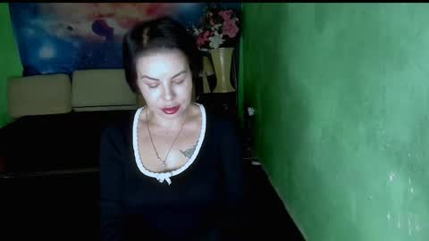 Snapshot of erotic_dessire chatting on 02-18-26, 06:04 Eve online show from 02-18-26, 06:04