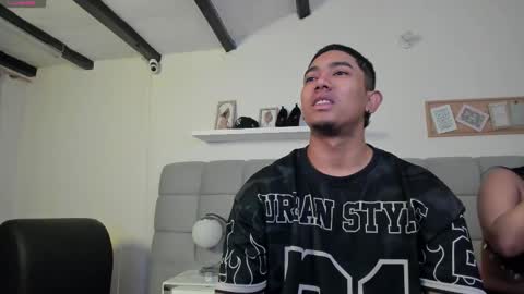 Snapshot of erotic_sins chatting on 11-29-25, 03:09 erotic_sins online show from 11-29-25, 03:09