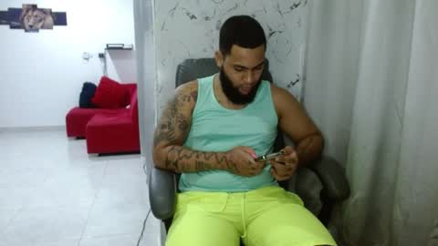 Snapshot of eroticoblack chatting on 06-02-26, 04:14 Eroticoblack online show from 06-02-26, 04:14