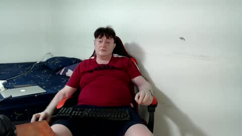 Tom Delaney online show from 12-29-24, 04:38