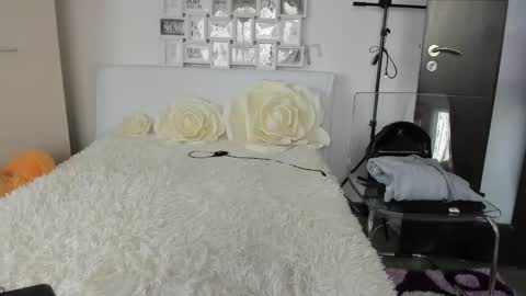 Snapshot of eroticsensualkitty4u chatting on 01-07-25, 11:16 eroticsensualkitty4u online show from 01-07-25, 11:16