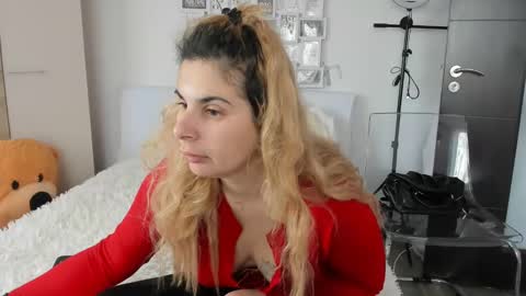 Snapshot of eroticsensualkitty4u chatting on 01-10-25, 09:13 eroticsensualkitty4u online show from 01-10-25, 09:13