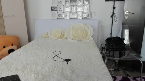 Snapshot of eroticsensualkitty4u chatting on 02-21-25, 08:51 eroticsensualkitty4u online show from 02-21-25, 08:51