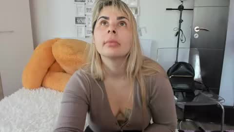 Snapshot of eroticsensualkitty4u chatting on 02-24-25, 12:37 eroticsensualkitty4u online show from 02-24-25, 12:37