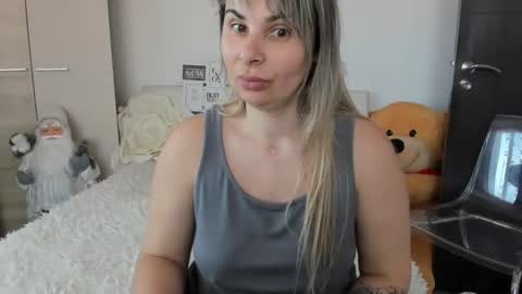 Snapshot of eroticsensualkitty4u chatting on 03-10-26, 08:41 eroticsensualkitty4u online show from 03-10-26, 08:41