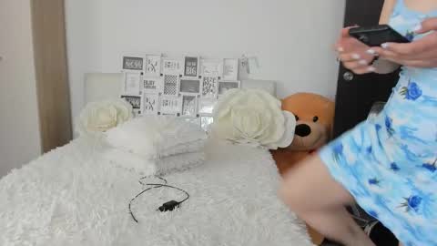 eroticsensualkitty4u online show from 05-08-26, 07:46