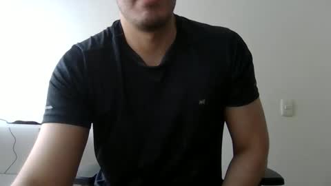 Snapshot of erra311 chatting on 11-11-25, 03:45 erra311 online show from 11-11-25, 03:45