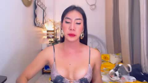 Ervana online show from 02-17-25, 01:32