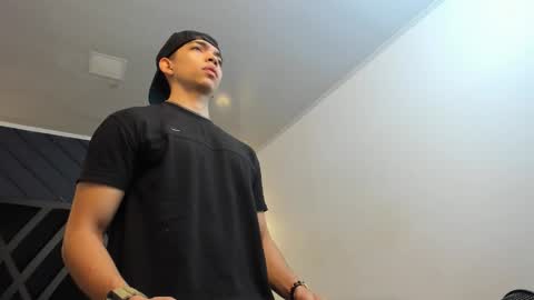 Snapshot of eryonbradley chatting on 09-27-25, 11:15 Eryon online show from 09-27-25, 11:15