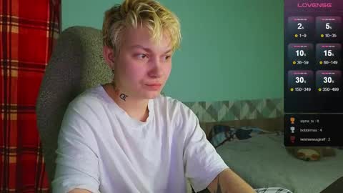 Snapshot of esajukyy chatting on 12-17-24, 04:53 esajukyy online show from 12-17-24, 04:53