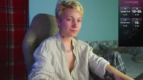 Snapshot of esajukyy chatting on 12-20-24, 02:16 esajukyy online show from 12-20-24, 02:16