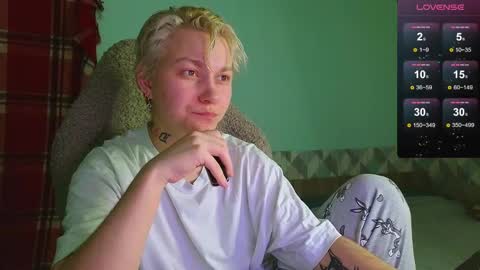 Snapshot of esajukyy chatting on 01-04-25, 05:26 esajukyy online show from 01-04-25, 05:26