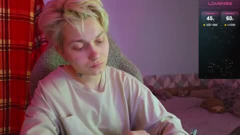 Snapshot of esajukyy chatting on 01-19-25, 11:56 esajukyy online show from 01-19-25, 11:56