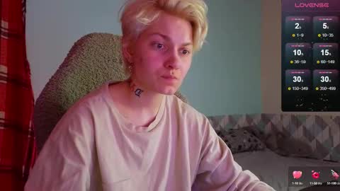 Snapshot of esajukyy chatting on 02-25-25, 03:38 esajukyy online show from 02-25-25, 03:38