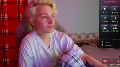 Snapshot of esajukyy chatting on 03-01-25, 07:37 esajukyy online show from 03-01-25, 07:37