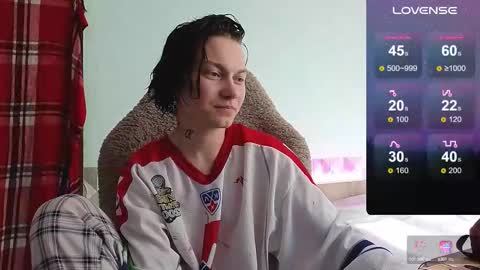 Snapshot of esajukyy chatting on 09-17-25, 08:38 esajukyy online show from 09-17-25, 08:38