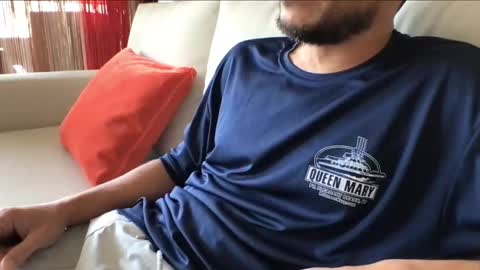 Snapshot of esc0o chatting on 10-26-25, 04:02 hereforagoodtimenotalongtime online show from 10-26-25, 04:02