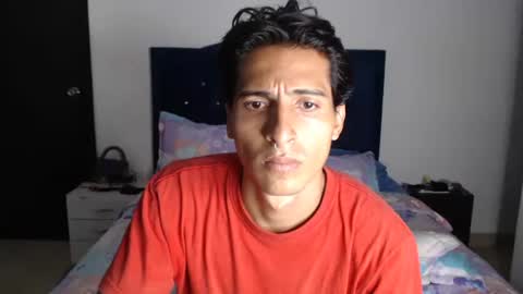 Snapshot of escanor_legendary chatting on 01-23-25, 12:25 Scanor online show from 01-23-25, 12:25